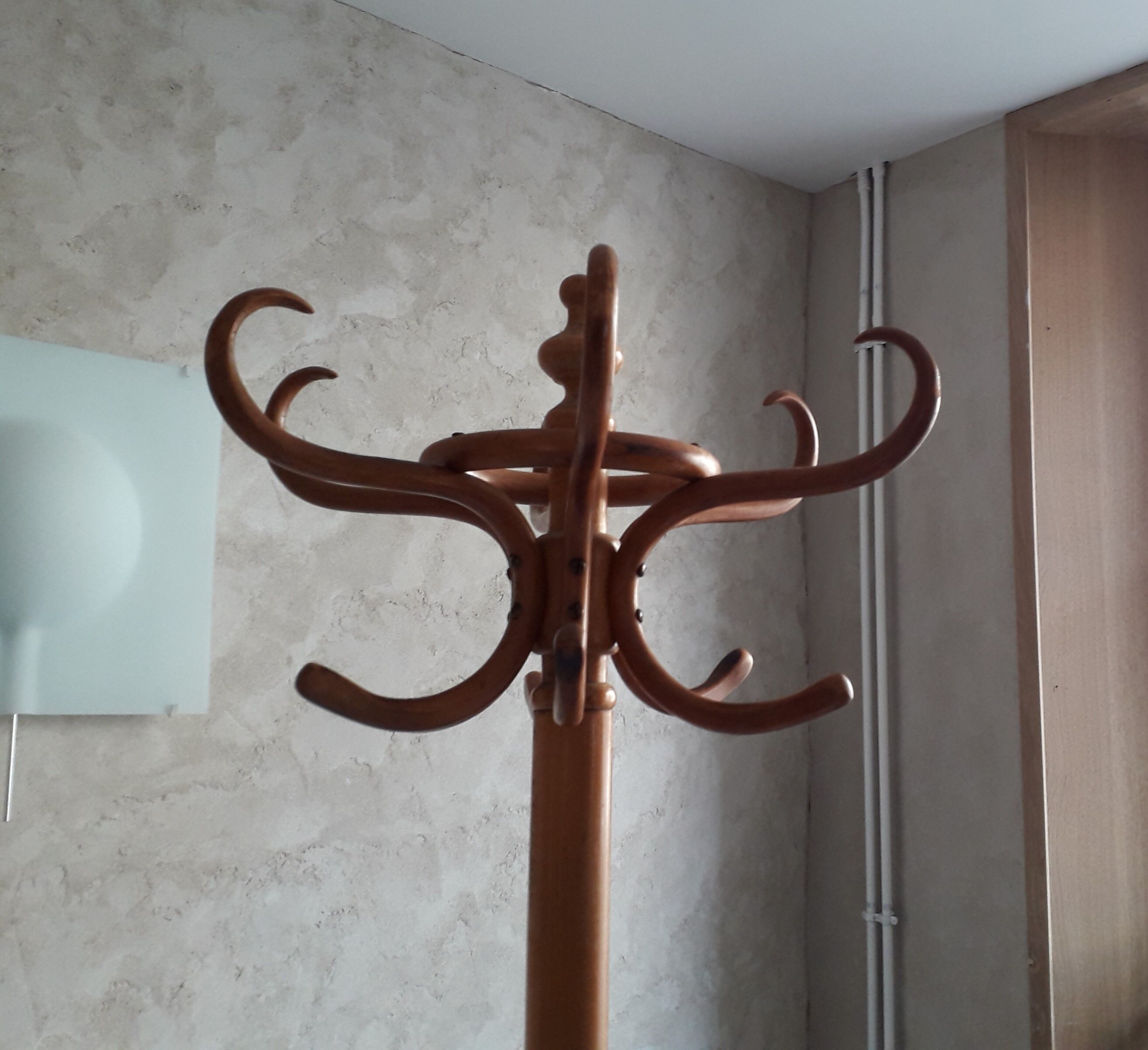 Fischel parrot coat hanger early 20th