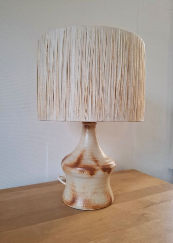 Lampe en céramique signée vintage