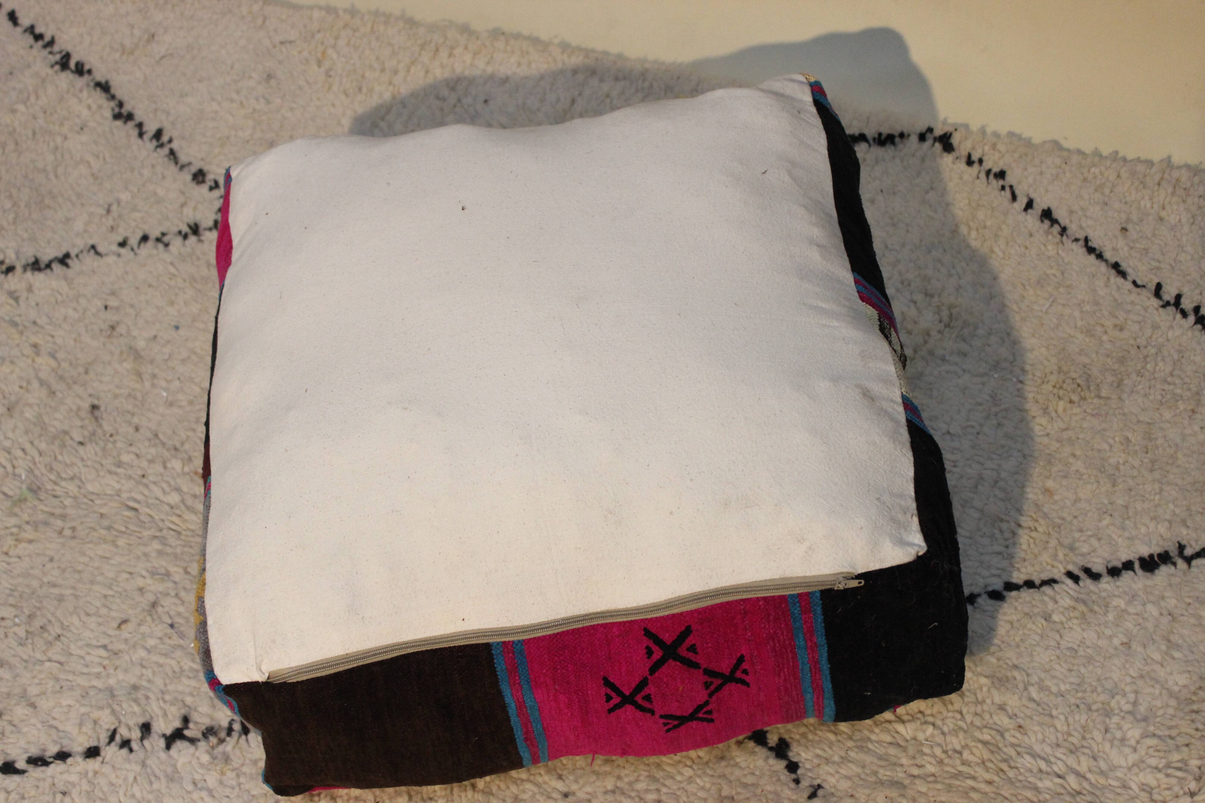 Pouf in Moroccan cotton