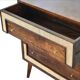 Commode à tiroirs en bois de manguier massif de style moderne du milieu du siècle avec des accents de rotin tissé - Ch tricoté serré