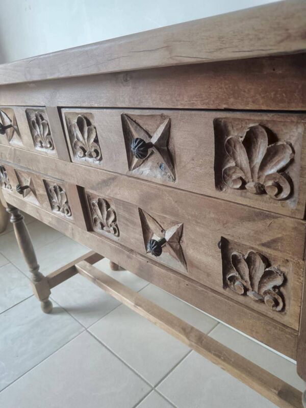 Console espagnole ancienne sculptée à la main