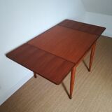 Extensible table