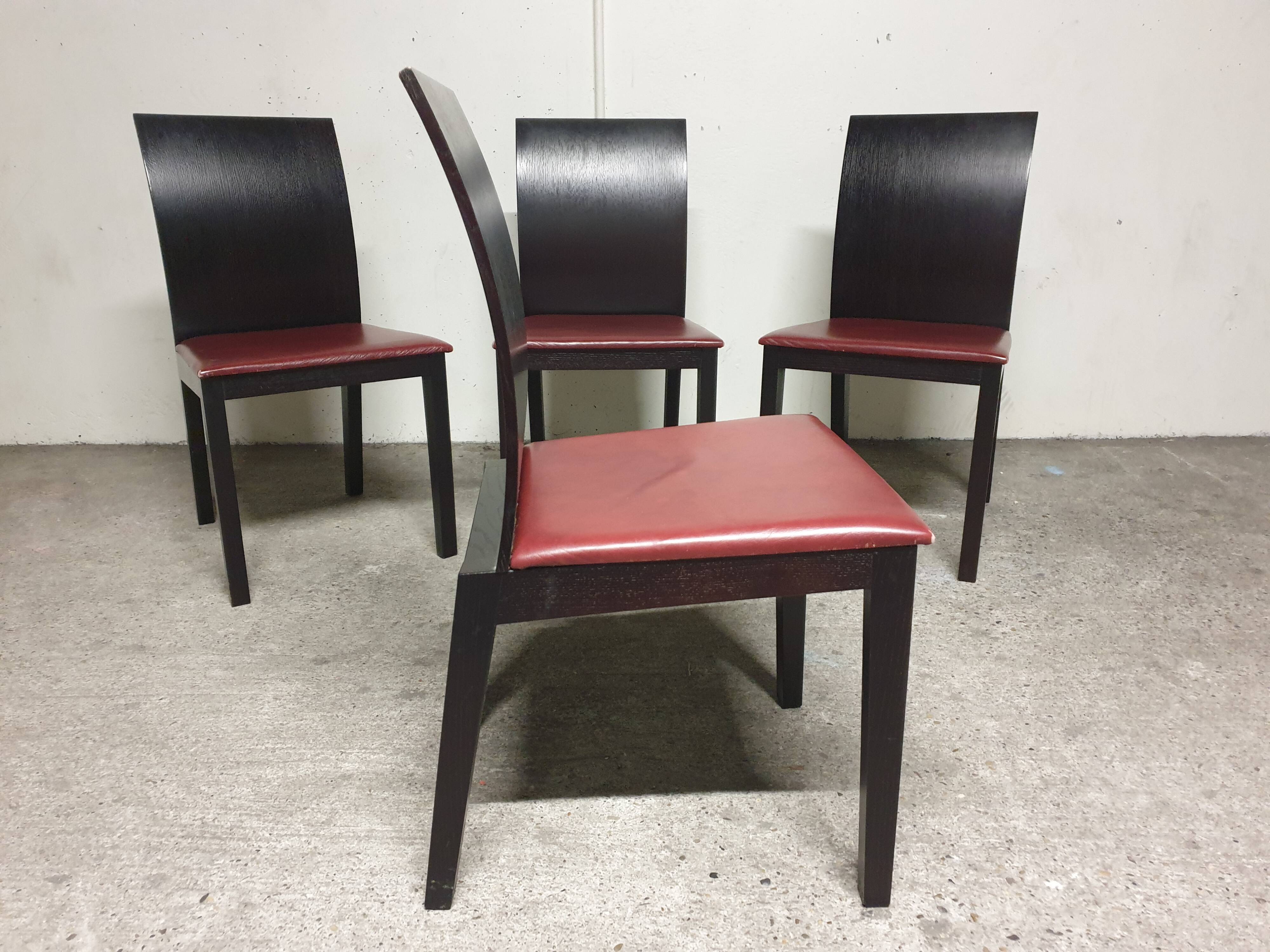 Set de 4 chaises design italien vintage 2000