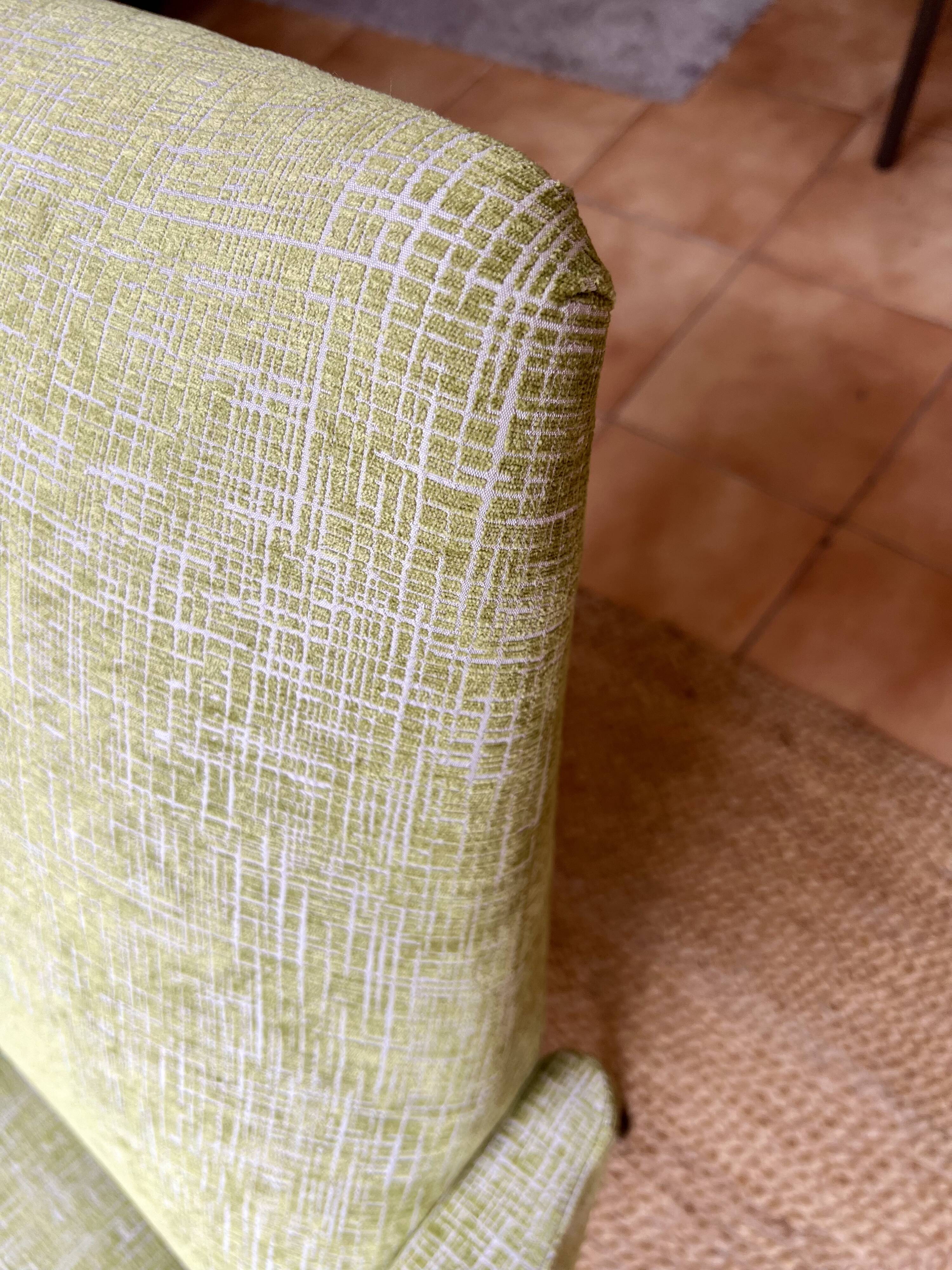 Renovated SK660 Pierre Guariche armchair