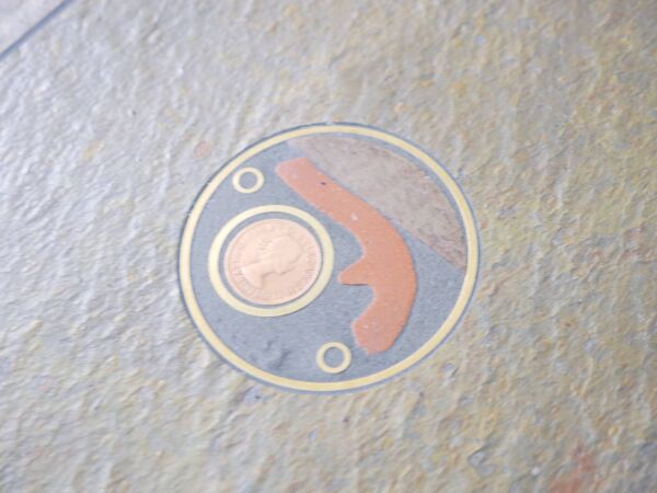 Table basse brutaliste en pierre Paul Kingma années 1970-1980