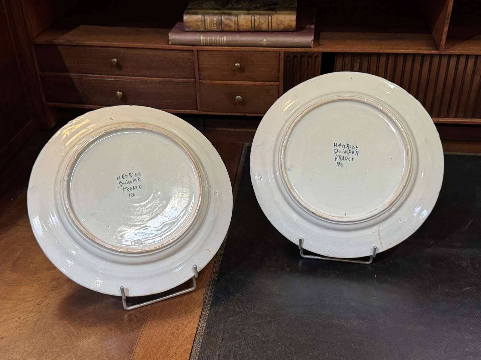 Pair of Quimper earthenware plates from the 1930s.