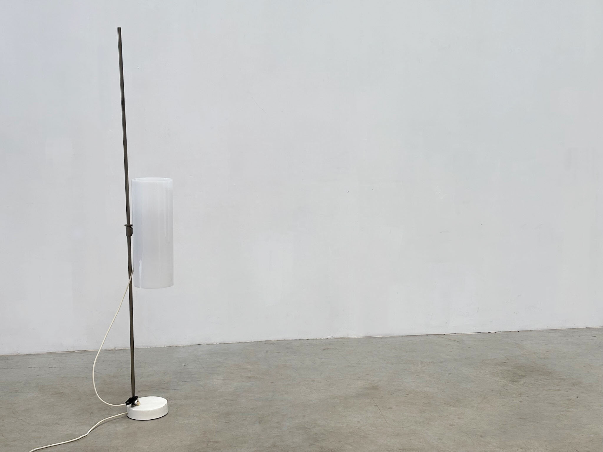 1970s ST330 floor lamp by H. Fillekes for Artiforte