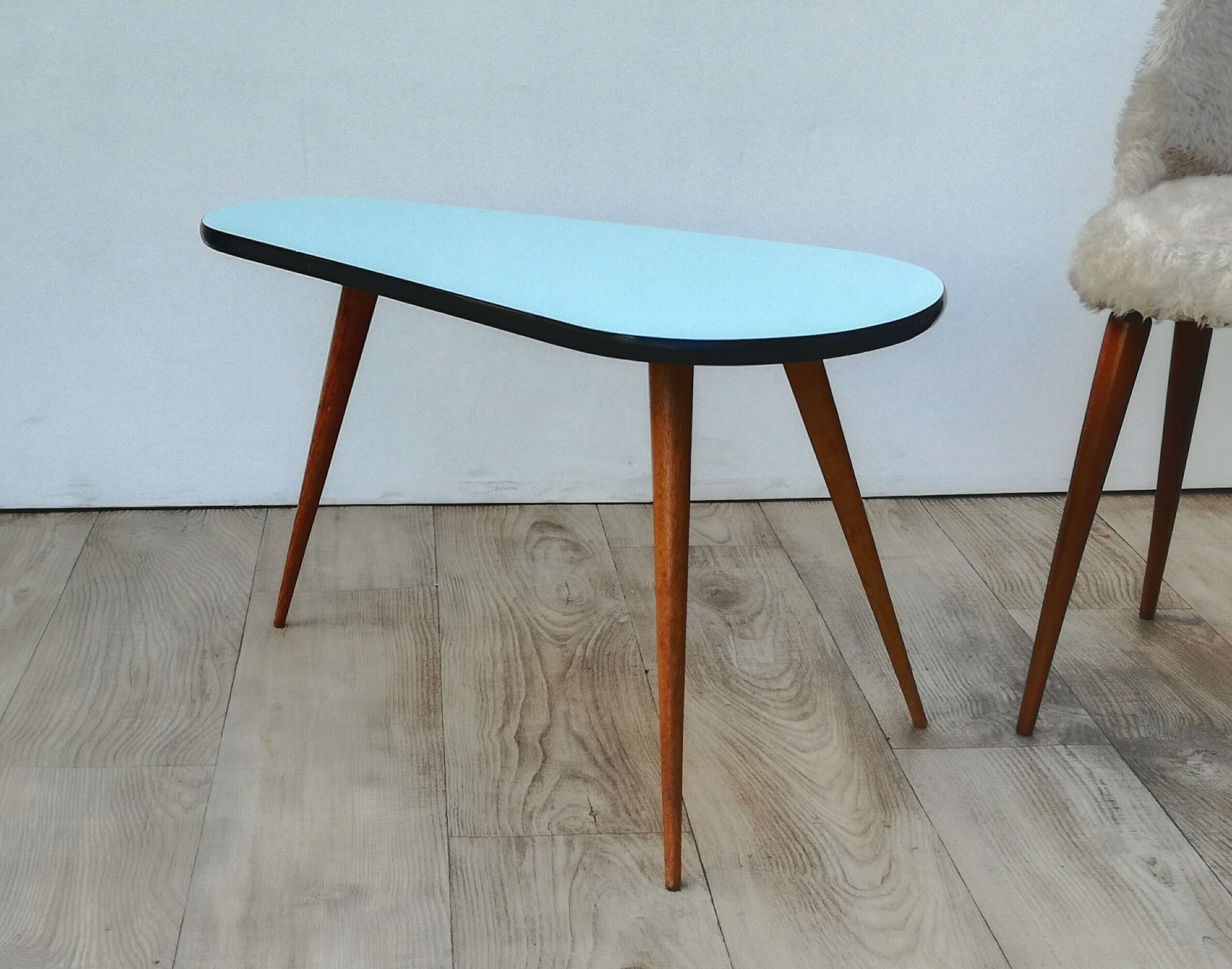 Table basse vintage pieds compas