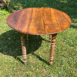 Oval wooden table with shutters Louis Philippe style