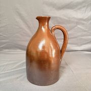 Ancien pichet, cruche, vase en grès marron