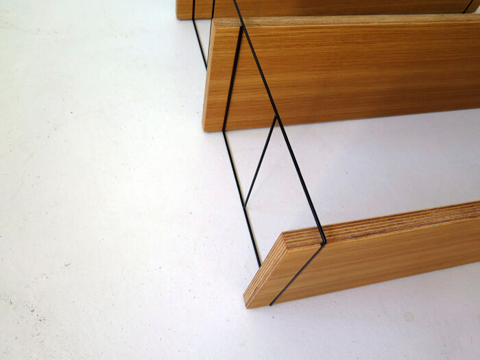 String shelving system