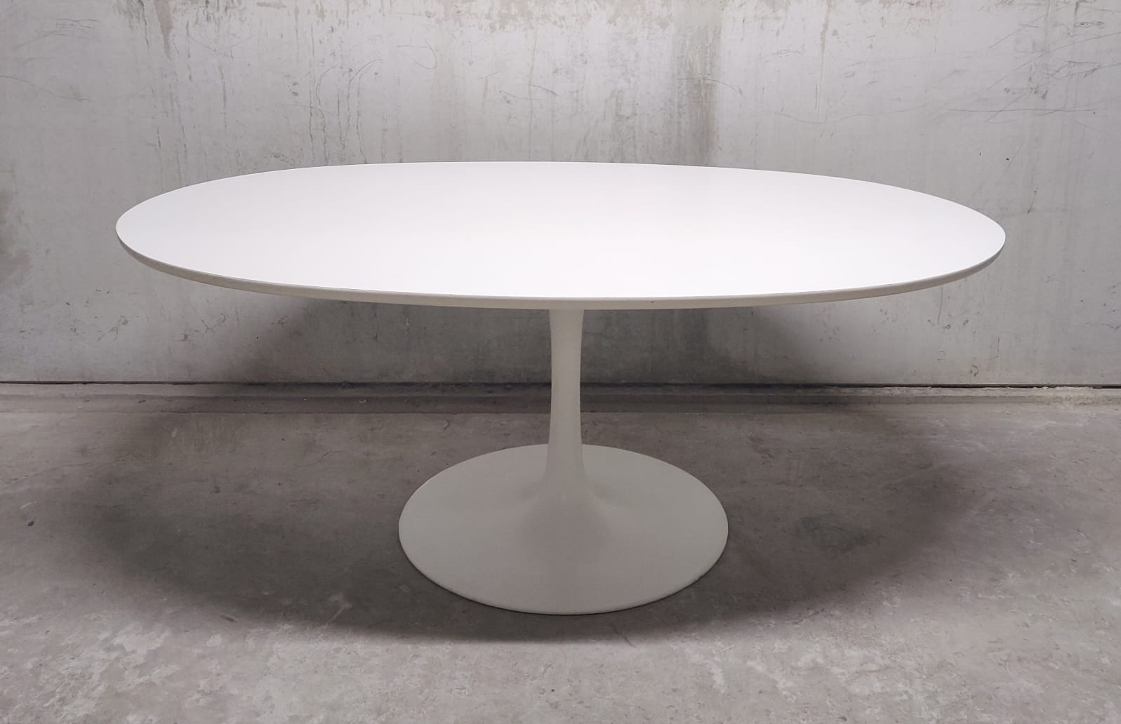 Vintage table foot tulip Arkana