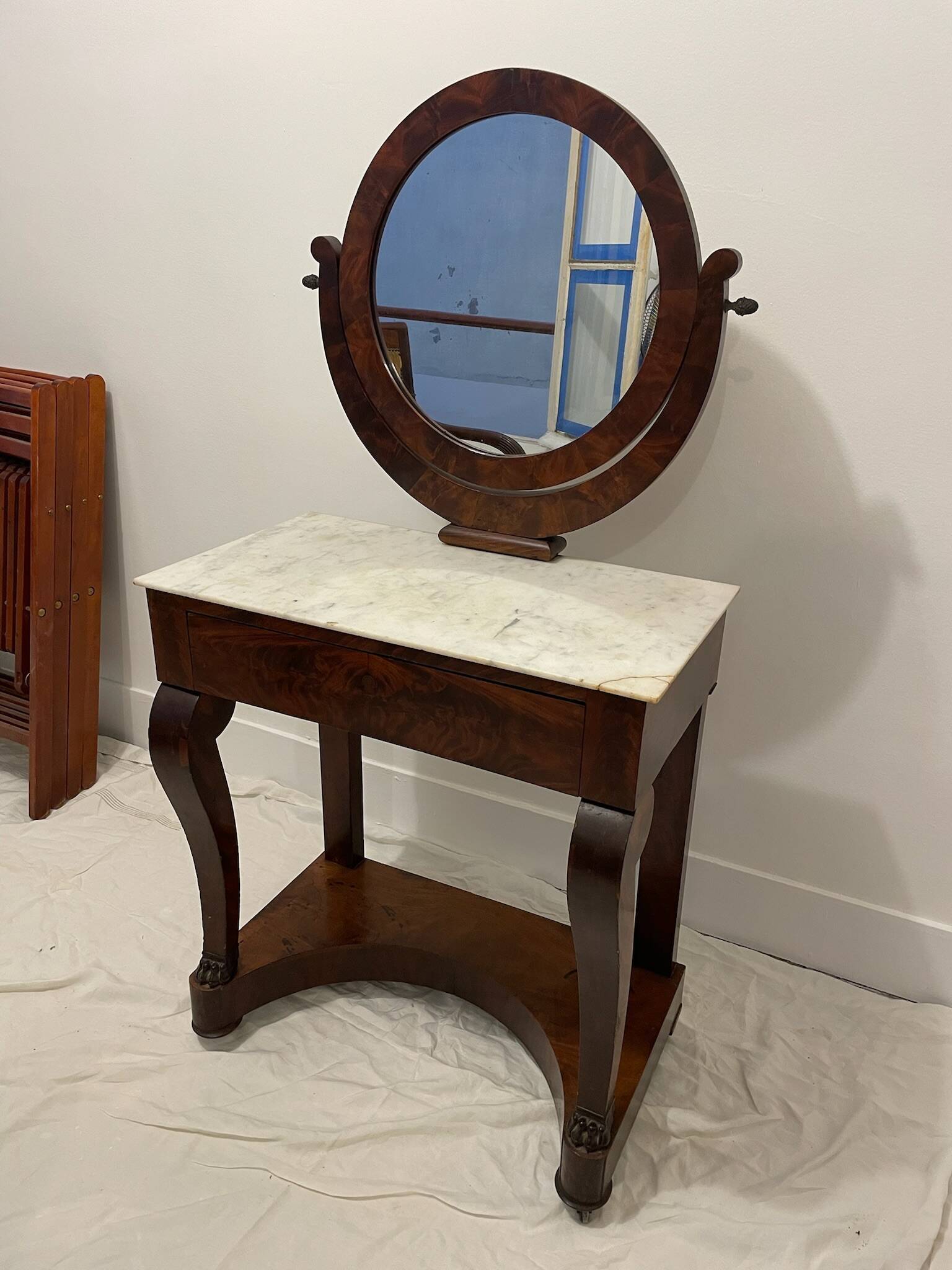 Mahogany dressing table, Empire style (early 19th century)