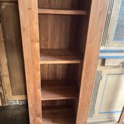 Bibliothèque  ou vitrine