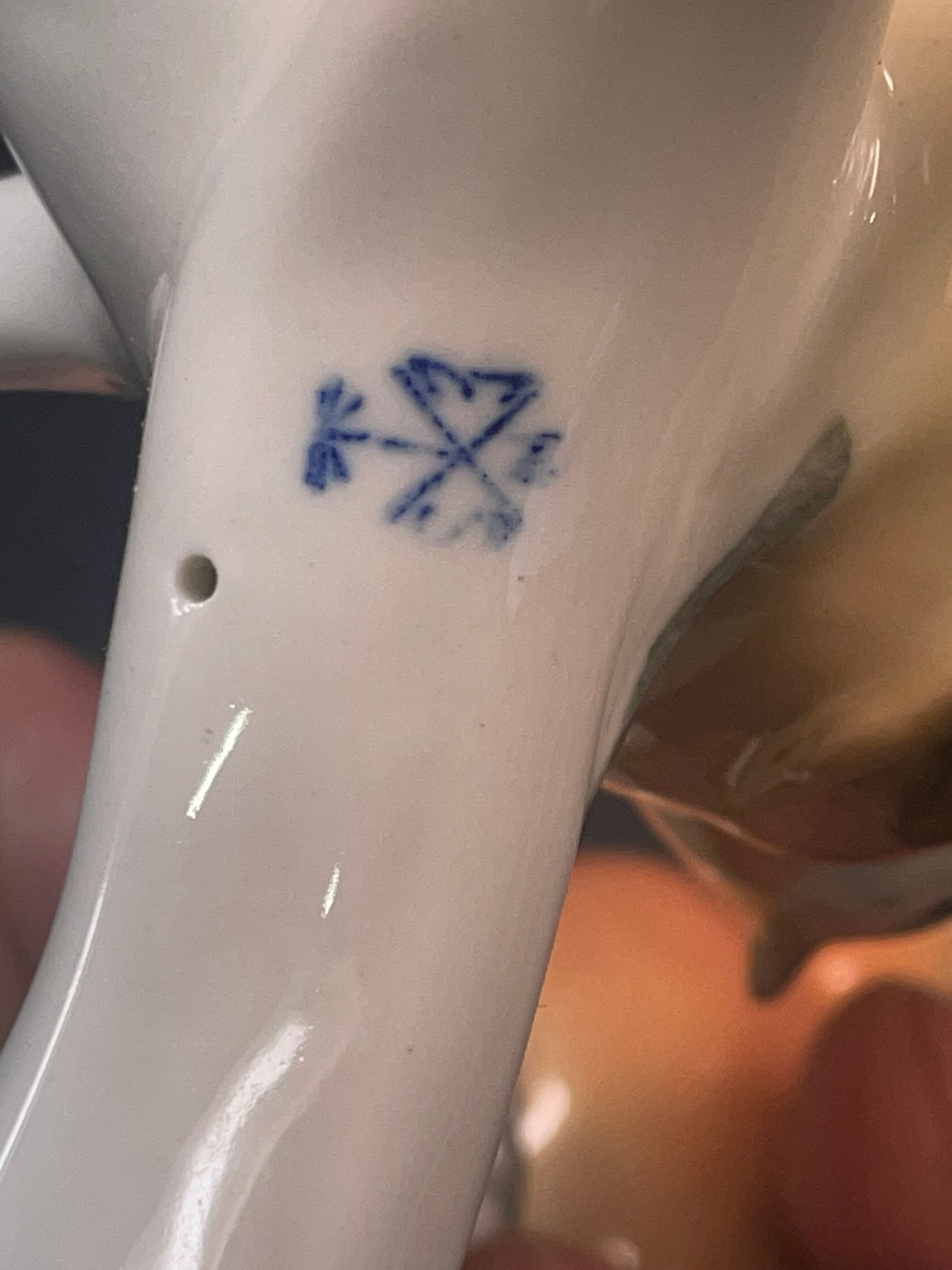 Saxon porcelain bird Karl Ens