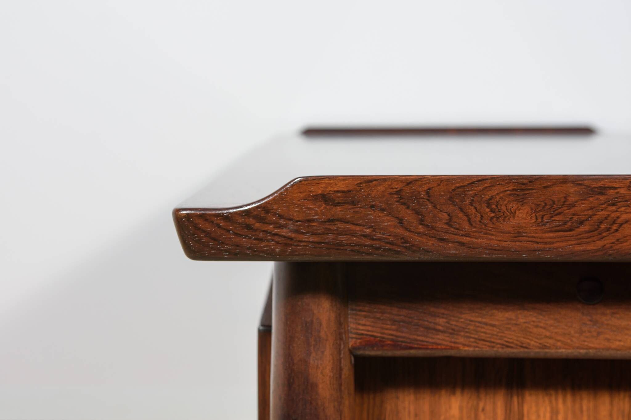 Mid-Century Rosewood Freestanding Desk Model 207 by Arne Vodder for Sibast,