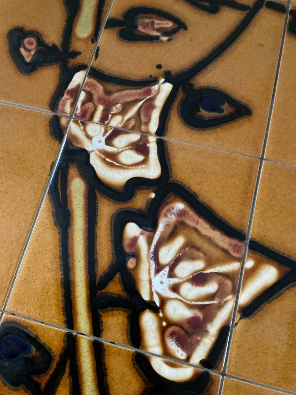 Vintage ceramic coffee table from the 1970s