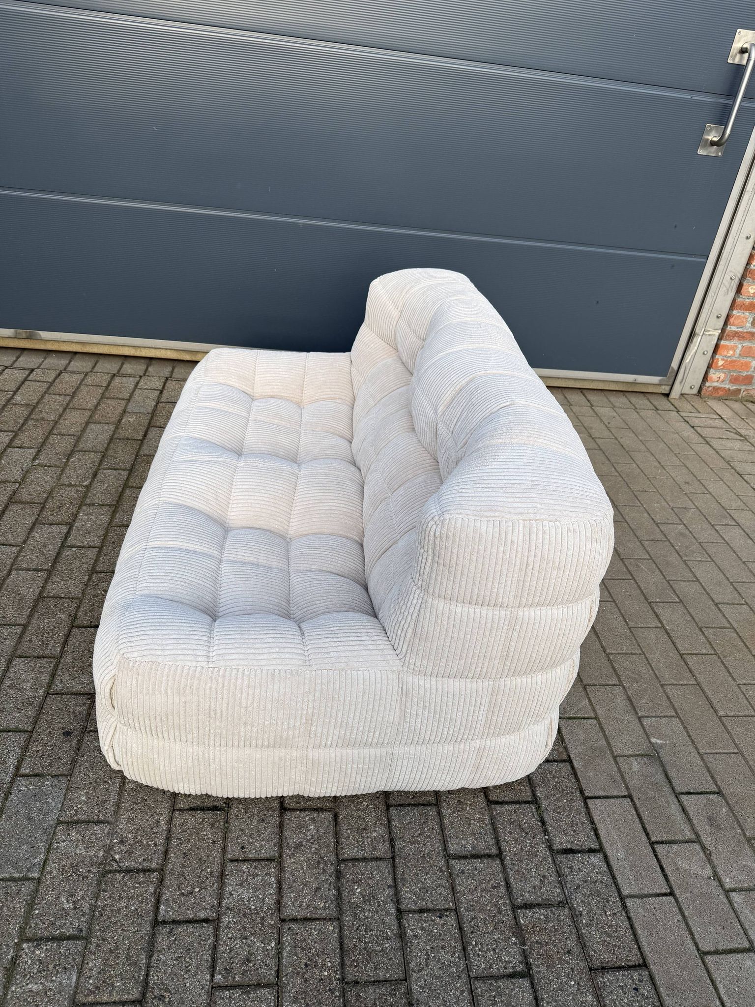 Ligne Roset Kashima 2 places Beige Velours côtelé