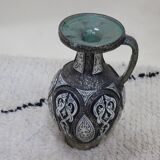 Artisan vase