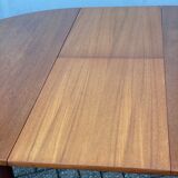 Table ronde scandinave en teck avec 4 chaises
