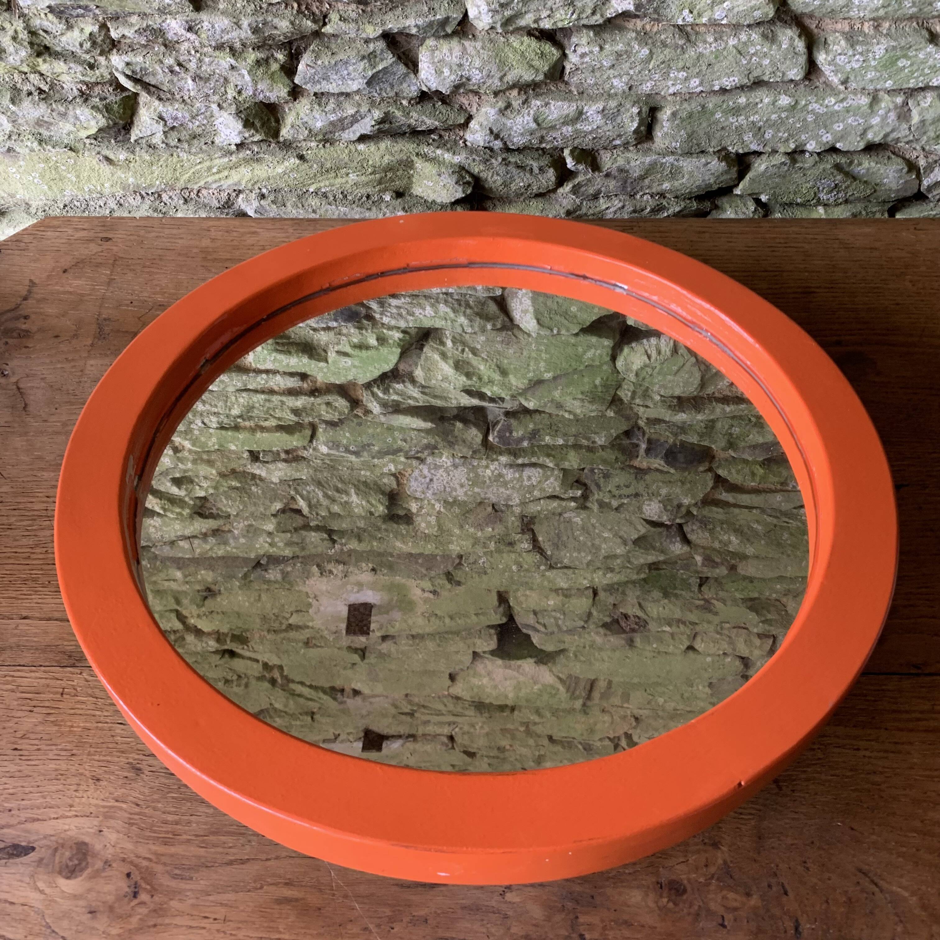 Miroir en bois orange