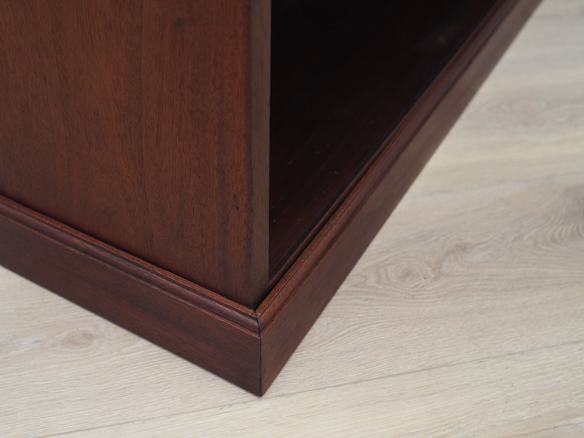 Mahogany bookcase, Danish design, 1960s, manufacturing: Denmark