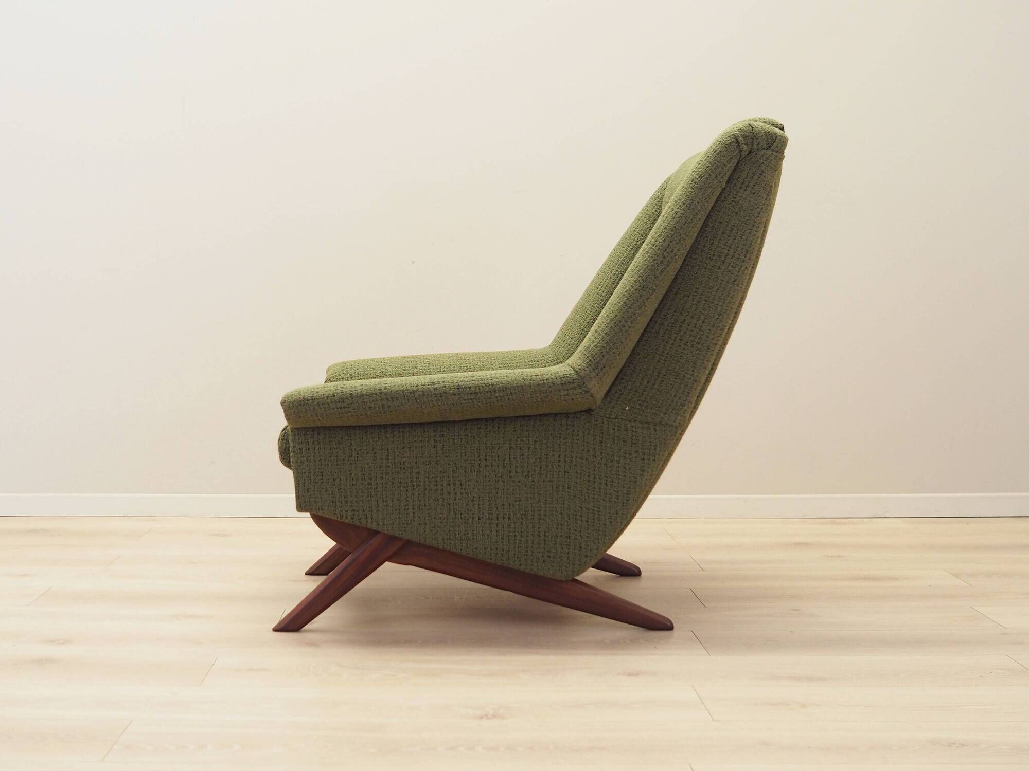 Fauteuil vert, design danois, années 1970, fabrication : Horsens Møbelfabrik