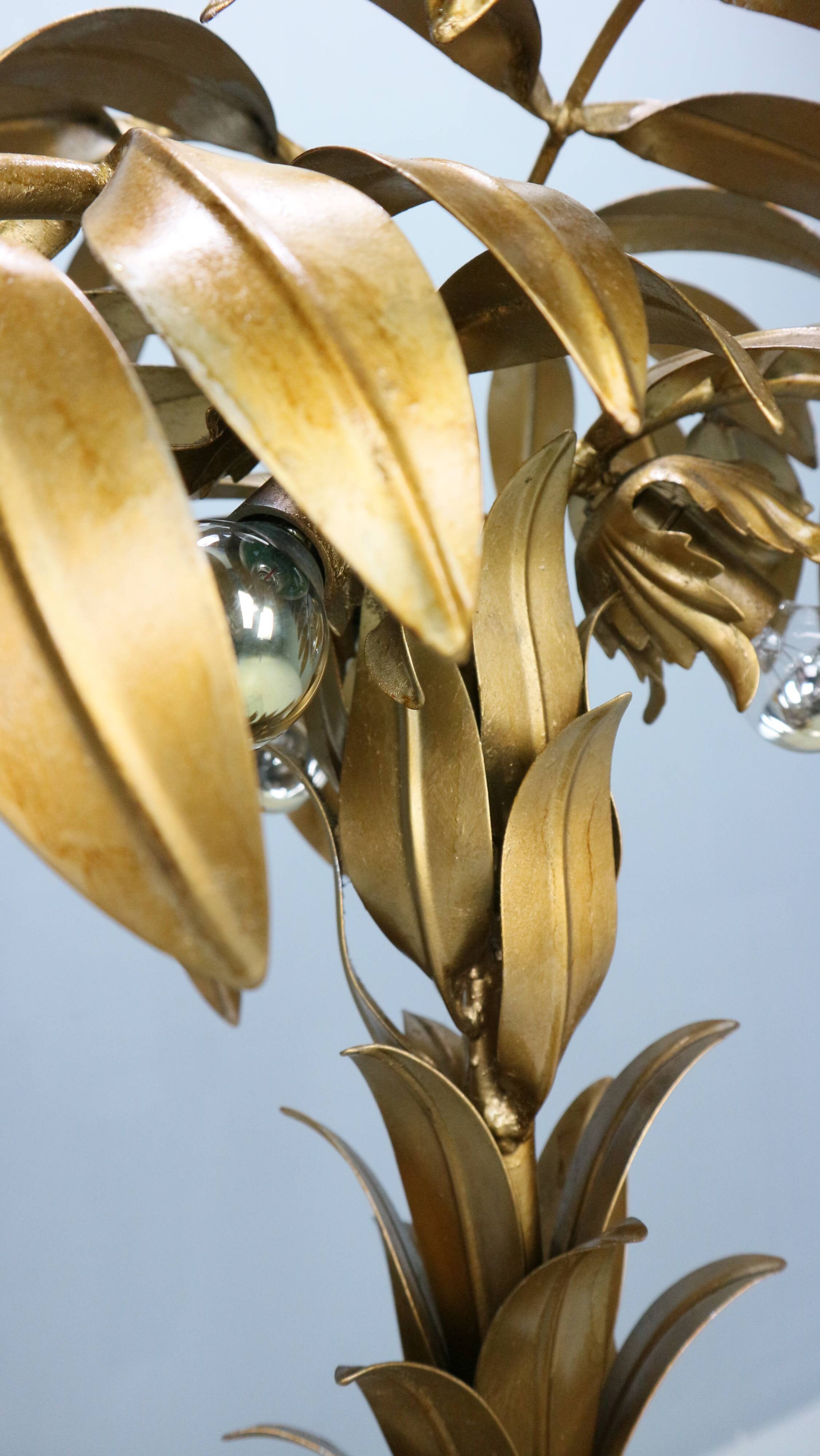 Hollywood regency Hans Kogl palm tree table lamp metal gold gilt 1970