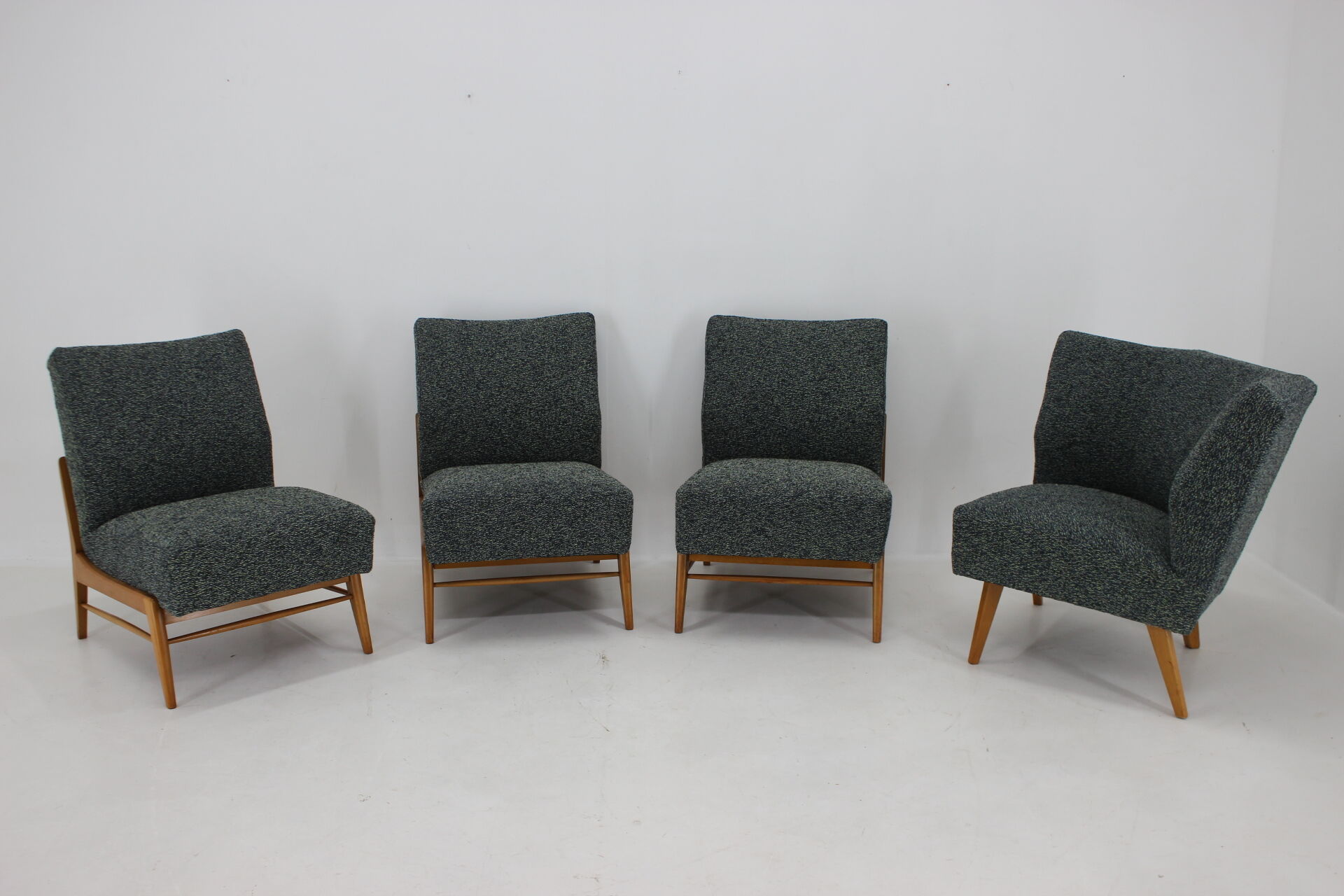Fauteuils modulaires des années 1970 en bois de hêtre et tissu Kirgby, Tchécoslovaquie
