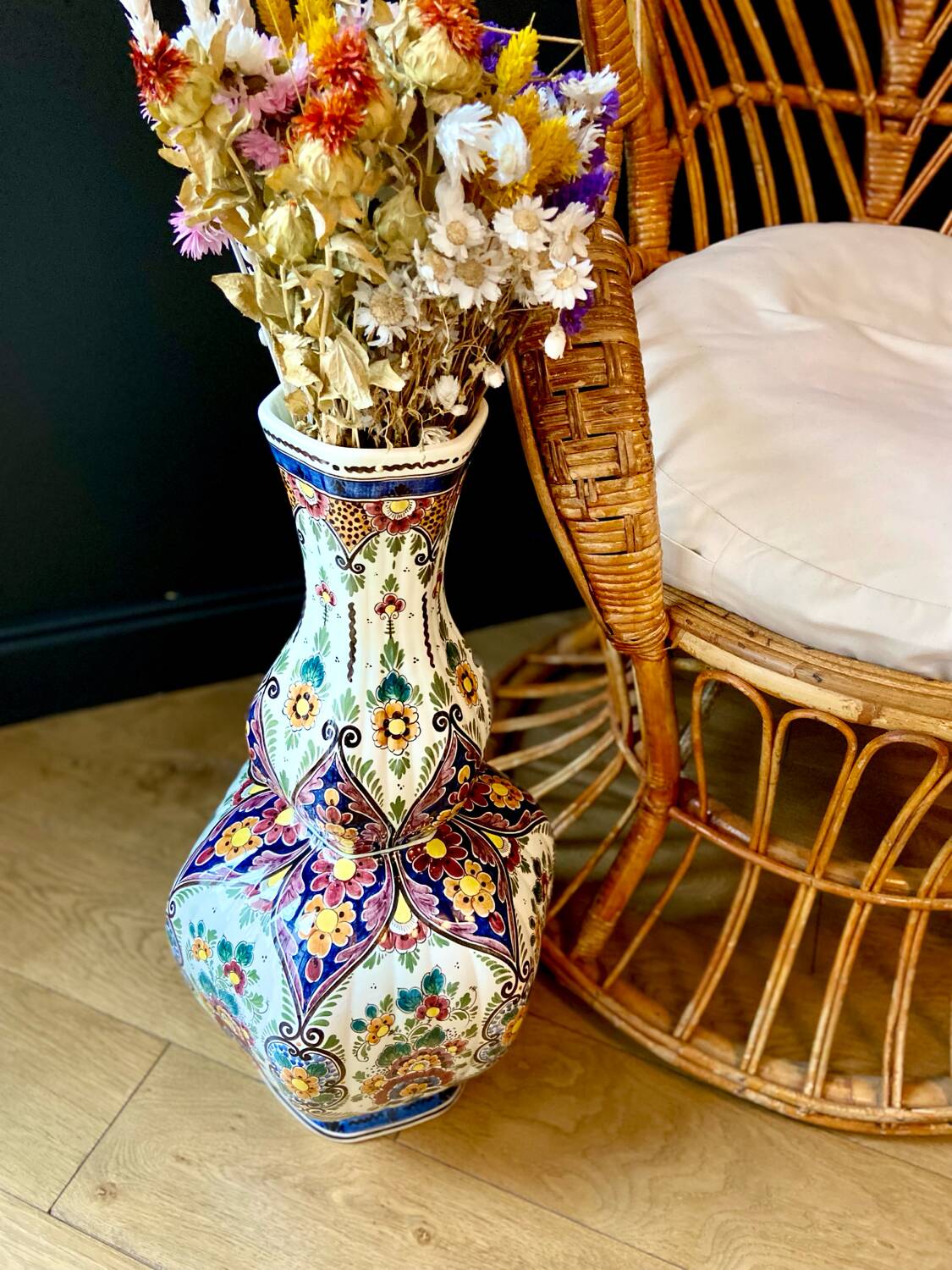 Very large porcelain vase no. 715 Velsen Sassenheim - circa 1950.