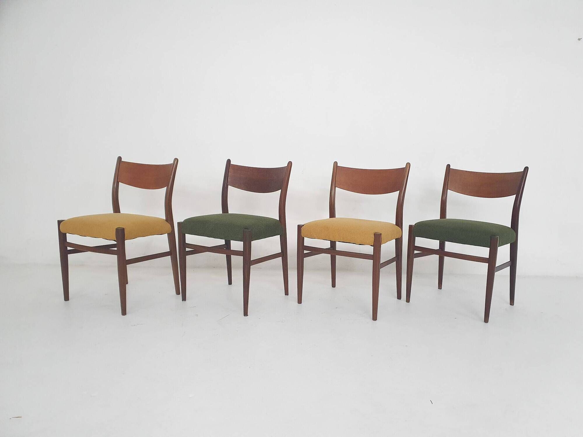 Set of four teak Pastoe "SA10" dining chairs, The Netherlands 1959