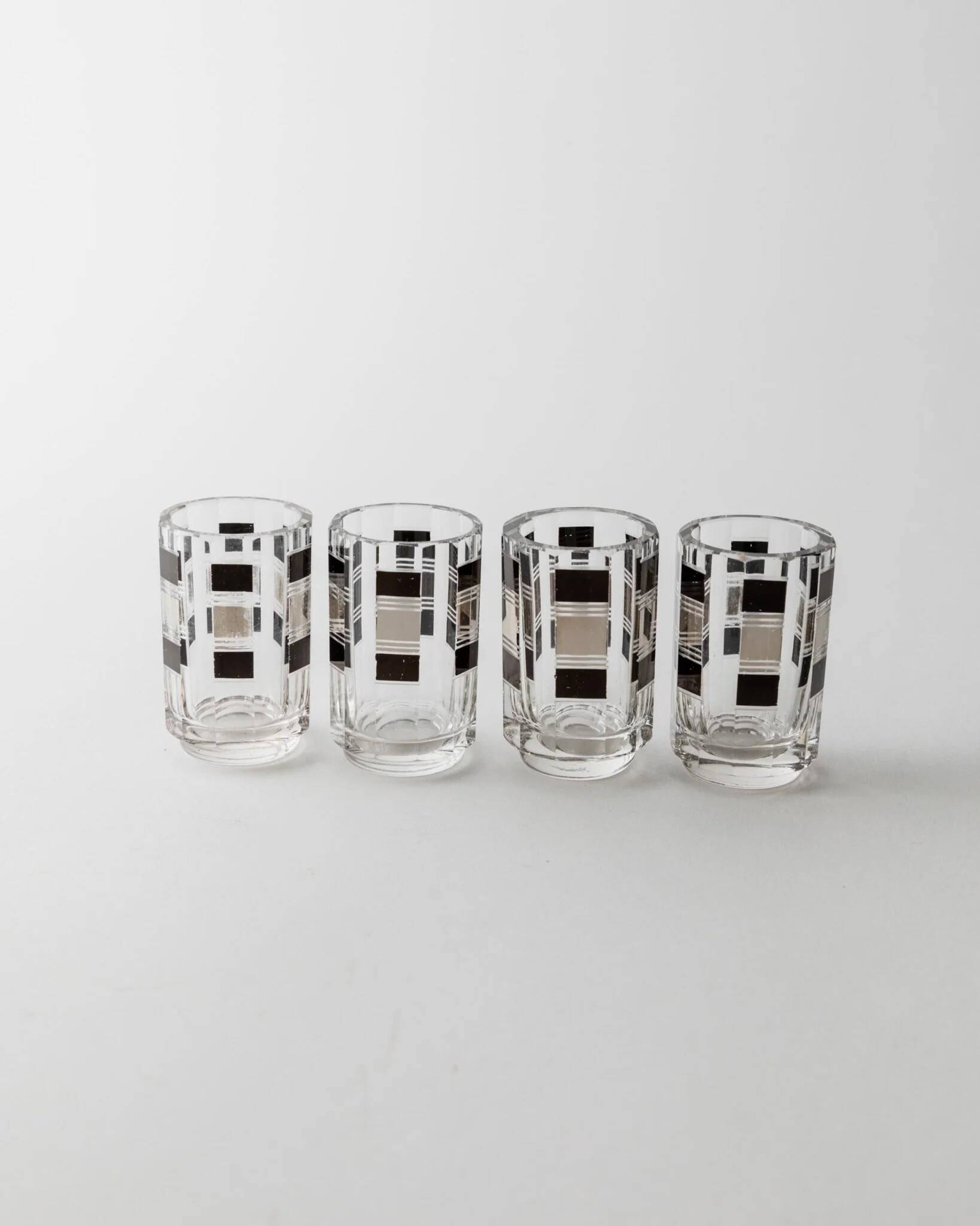 Vintage Art Deco Karl Palda Liqueur Set – Transparent Crystal Glass with Silver Details, 1 Decanter + 4 Glasses
