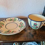 Coffee or chocolate cup