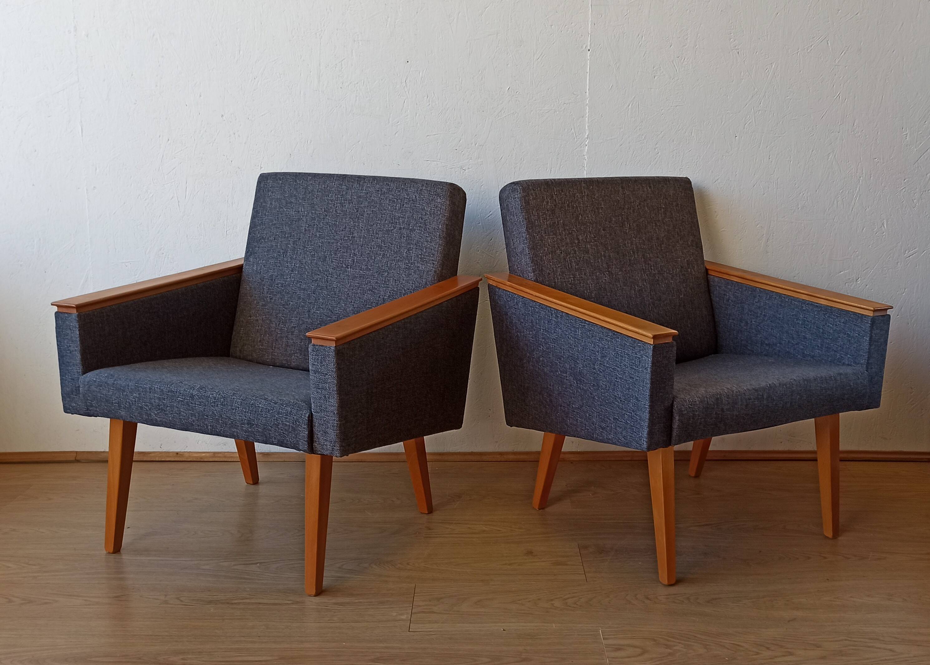 Fauteuils modernes du milieu du siècle 1970. Ensemble de 2.