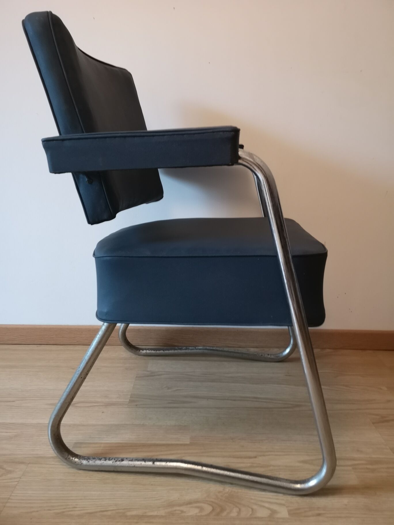 Industrial PULLMAN chair 60 sad vintage blue