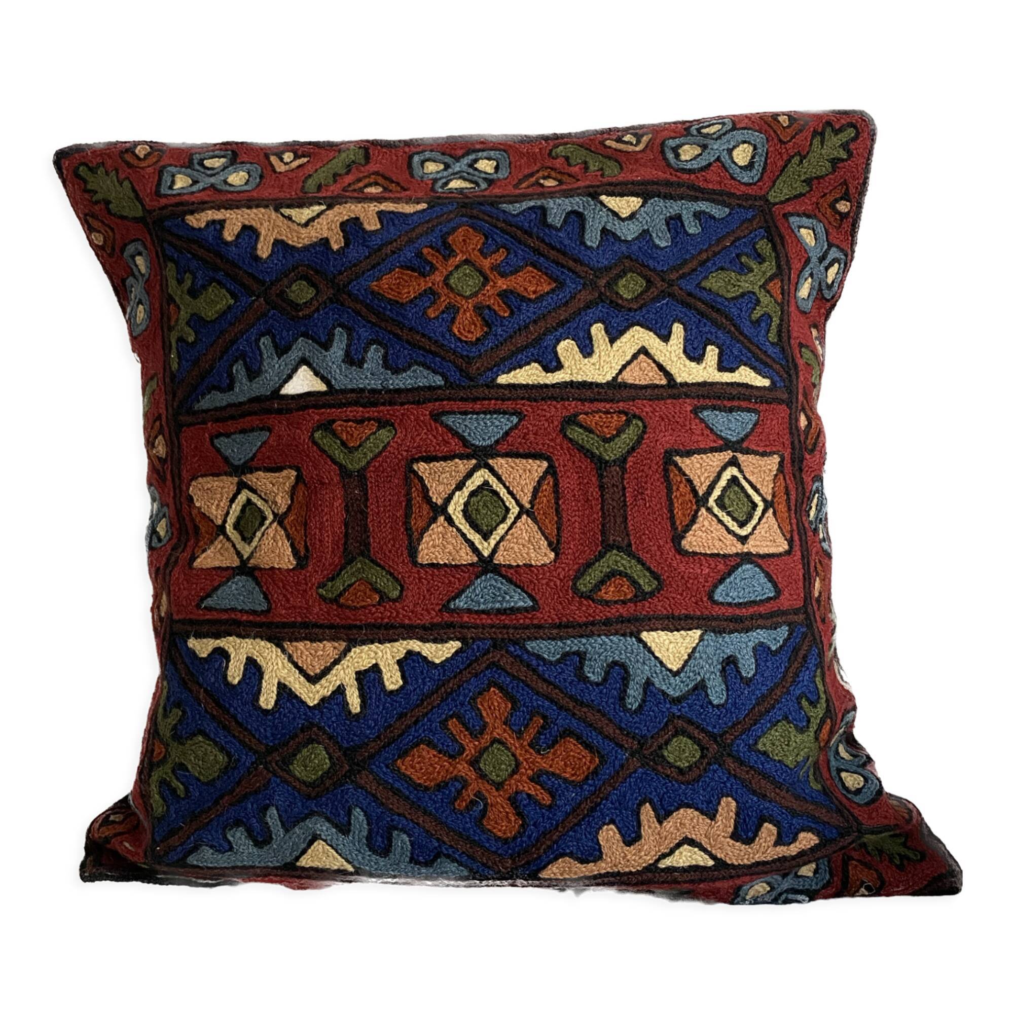 Ethnic wool cushion cover embroidered by hand 40x40 cm