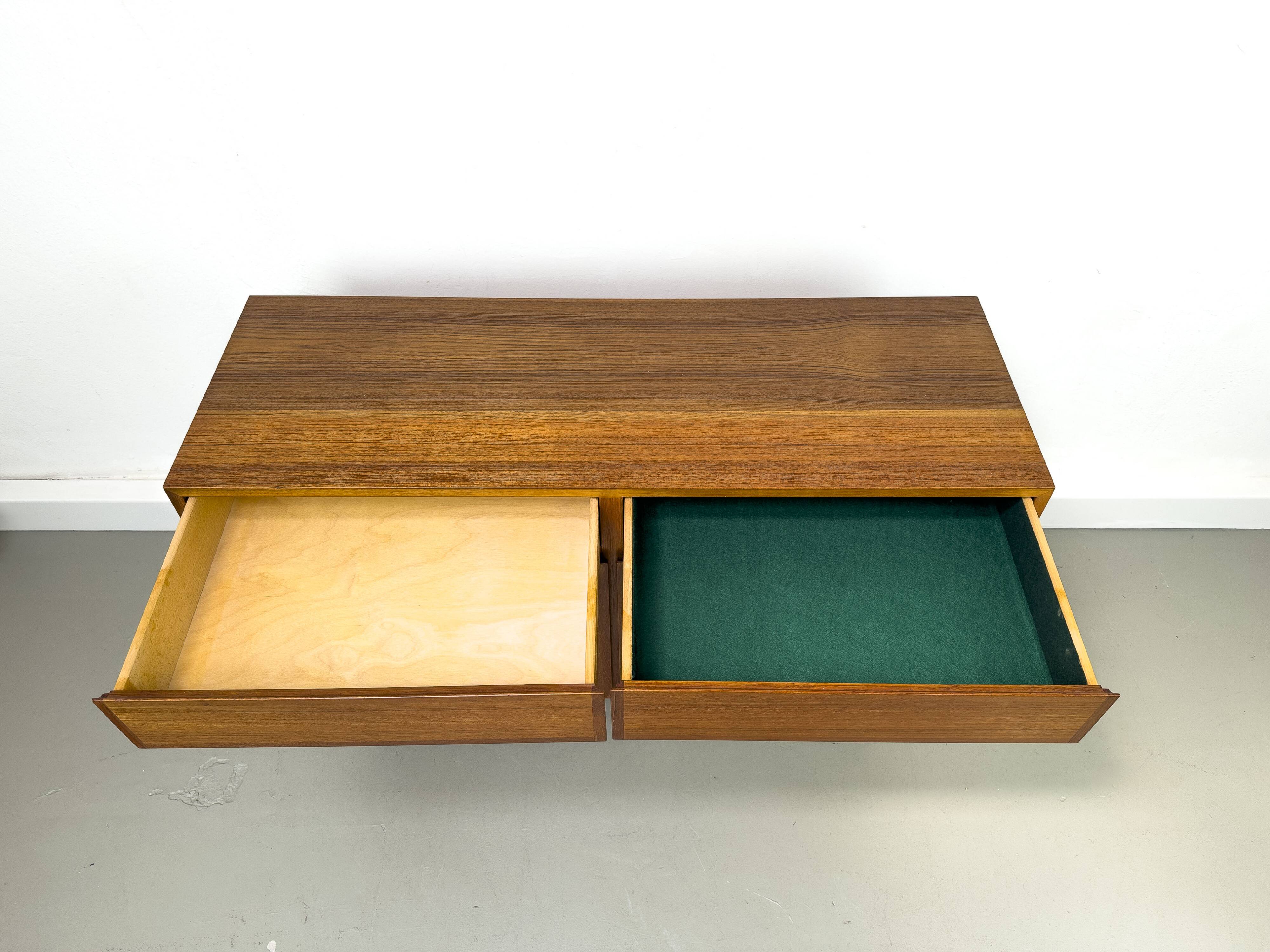 Buffet danois en teck avec tiroirs d'Omann Jun, 1970s