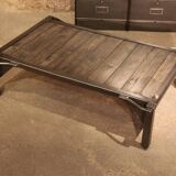 Industrial factory pallet coffee table