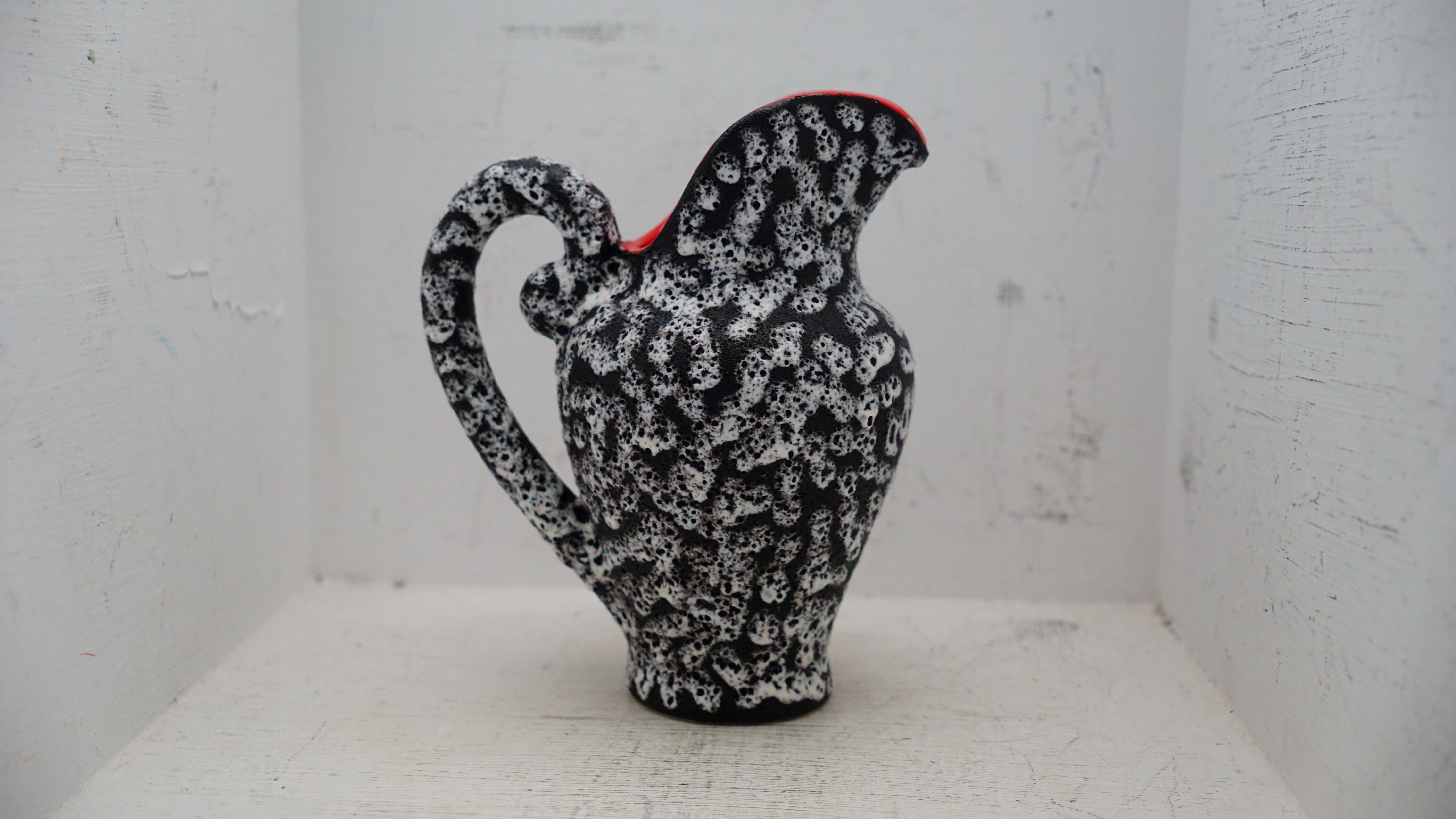 Service at orangeade Musarra Vallauris