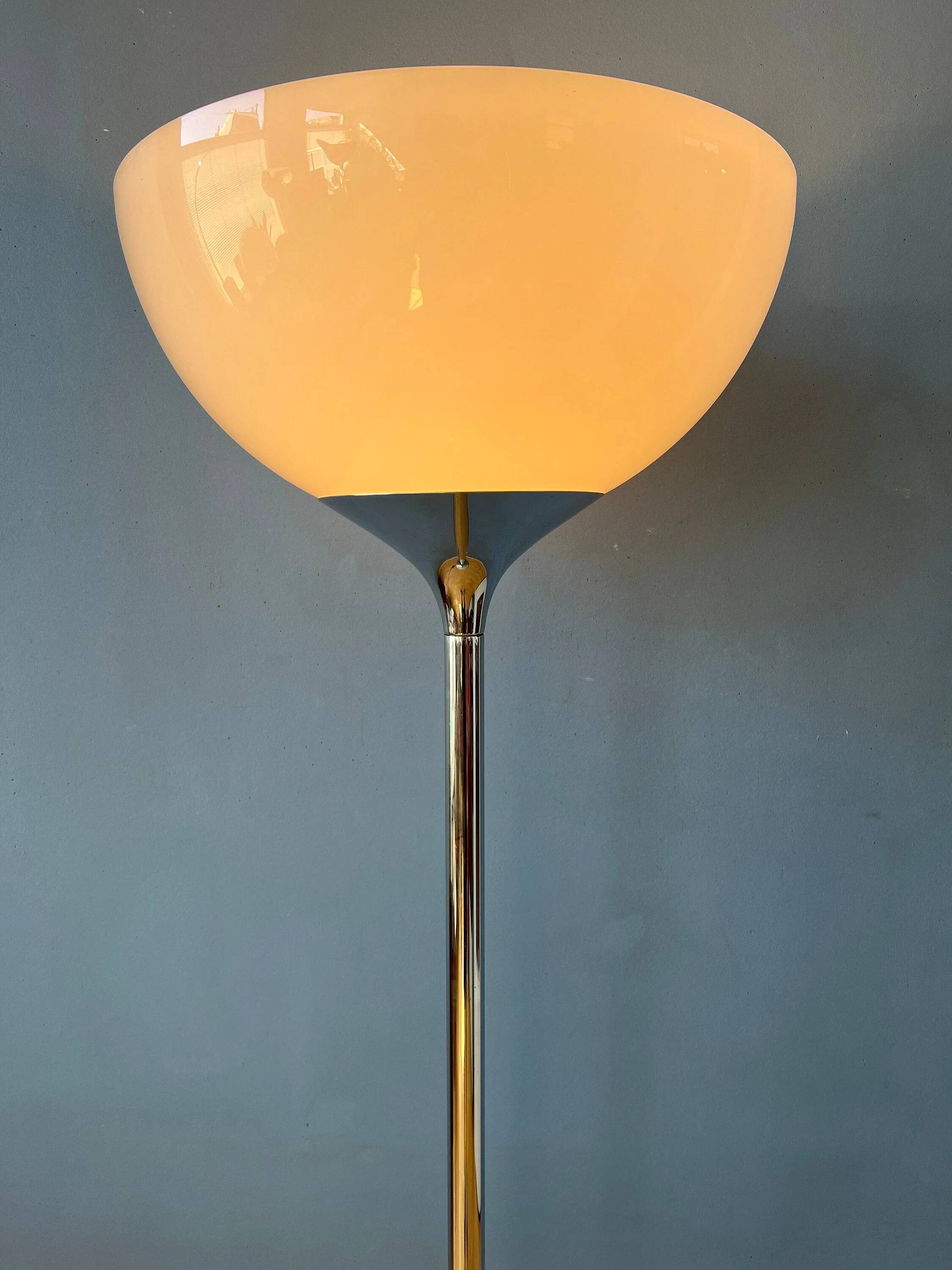 Space Age Guzzini Mid Century floor lamp with white acrylic shade