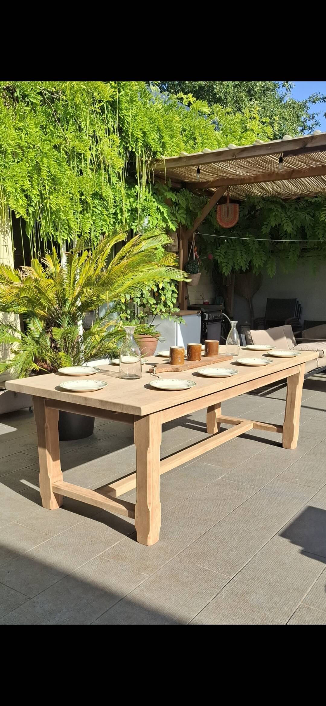 Table de ferme rénovée