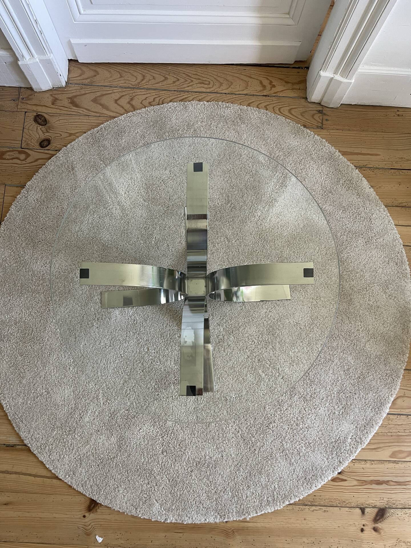 Table basse vintage en verre et chrome