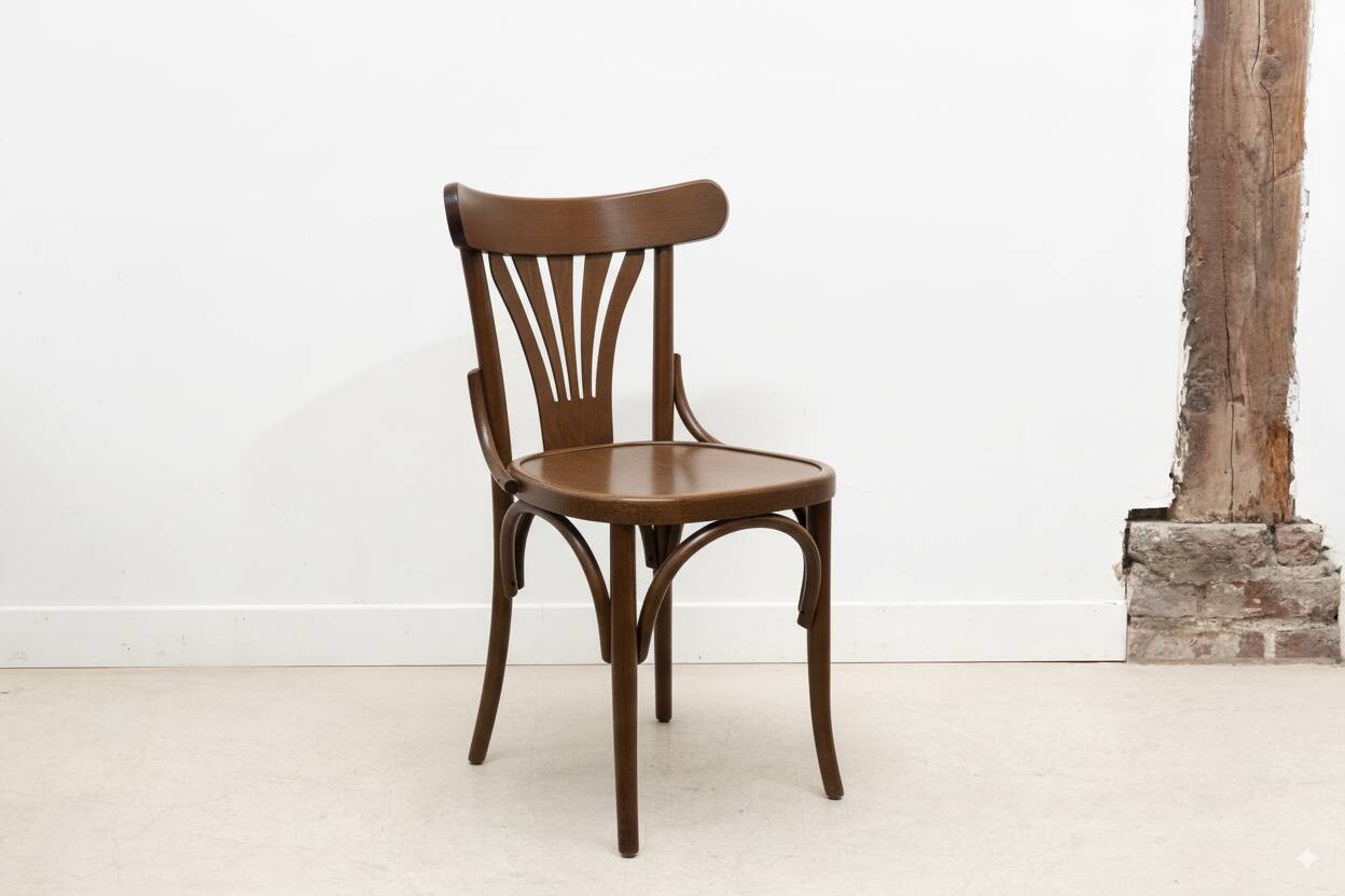 Oak palmette bistro chair