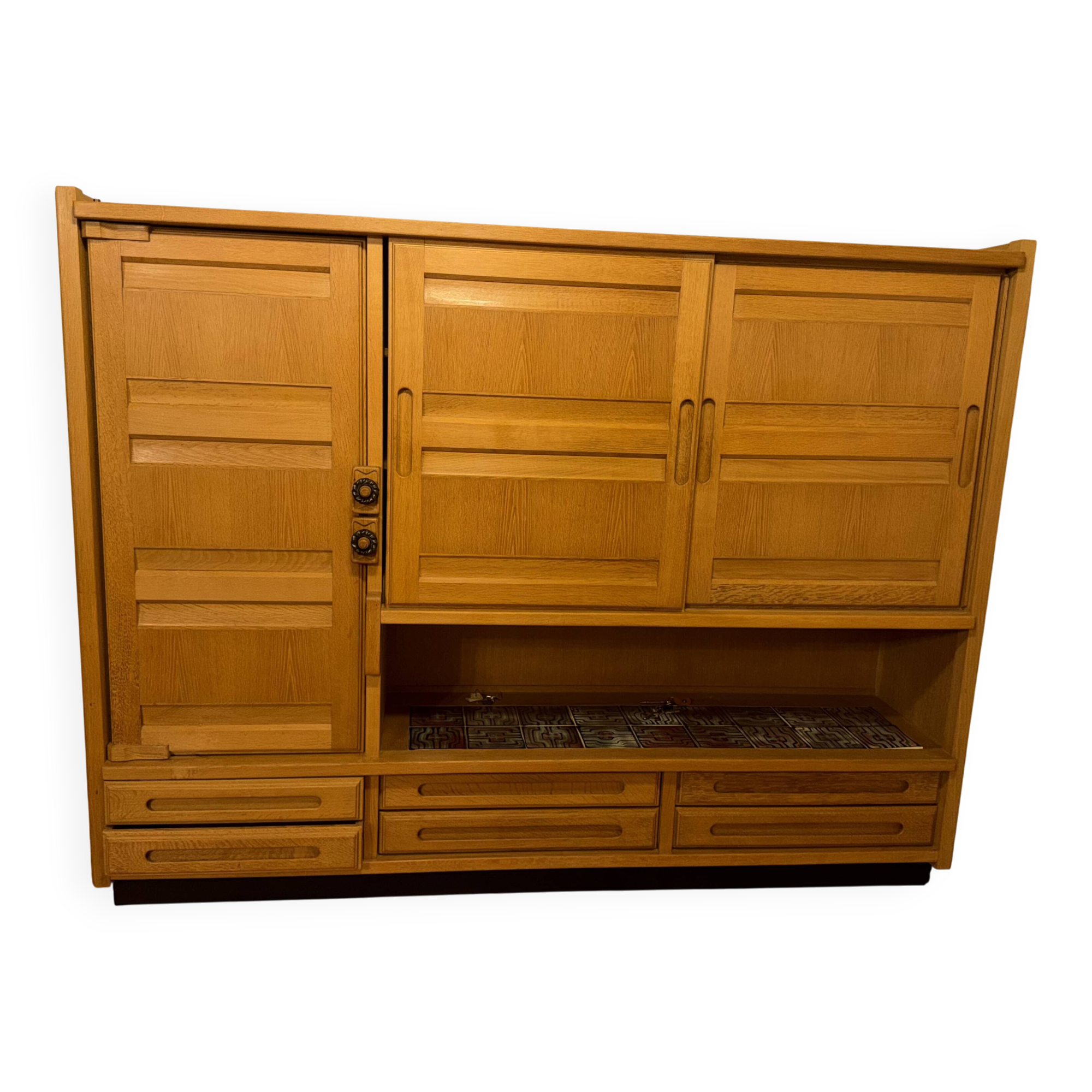 Brutalist high buffet by Guillerme and Chambron