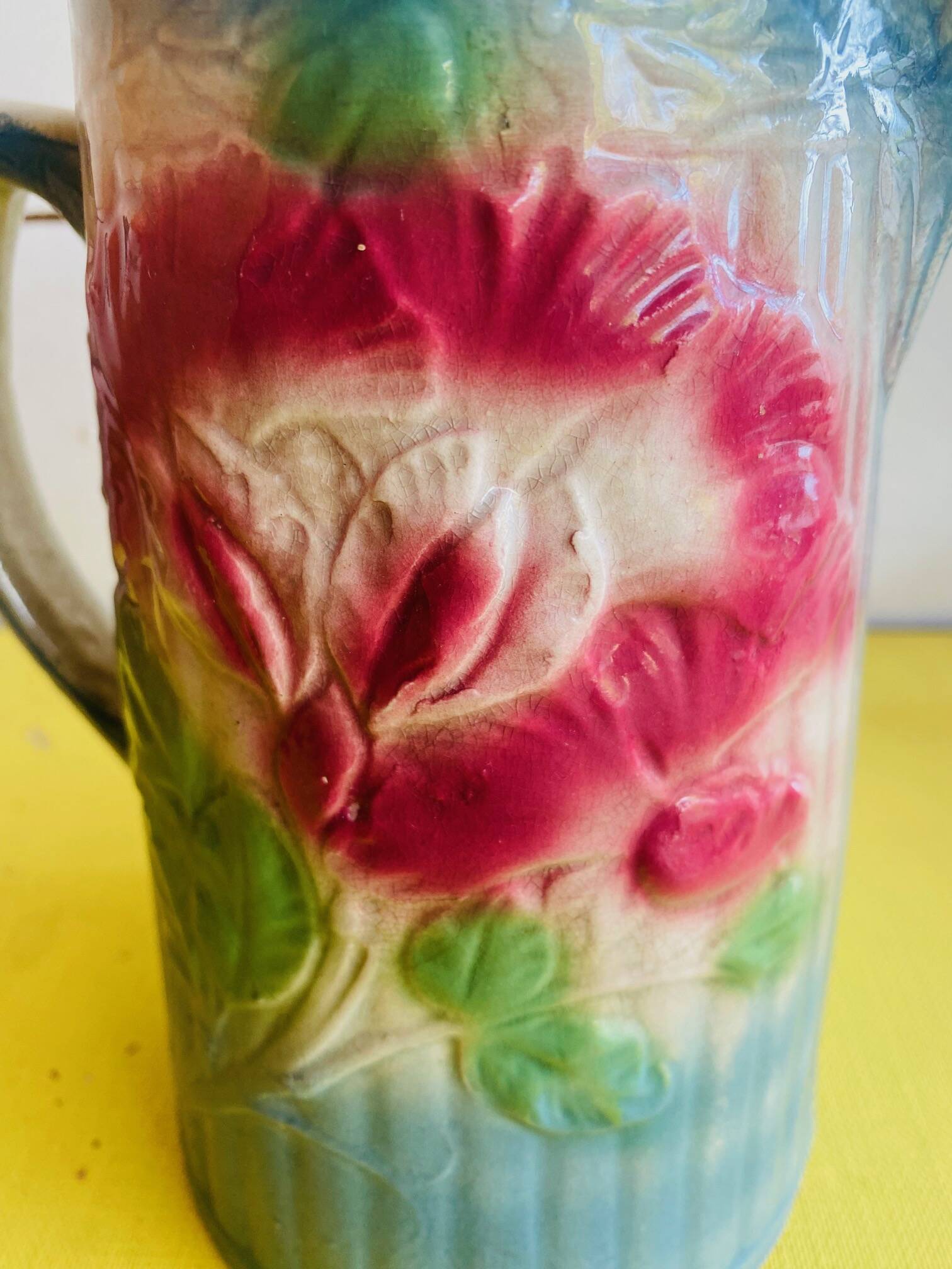 Old slip pitcher Made in France Sweet pea