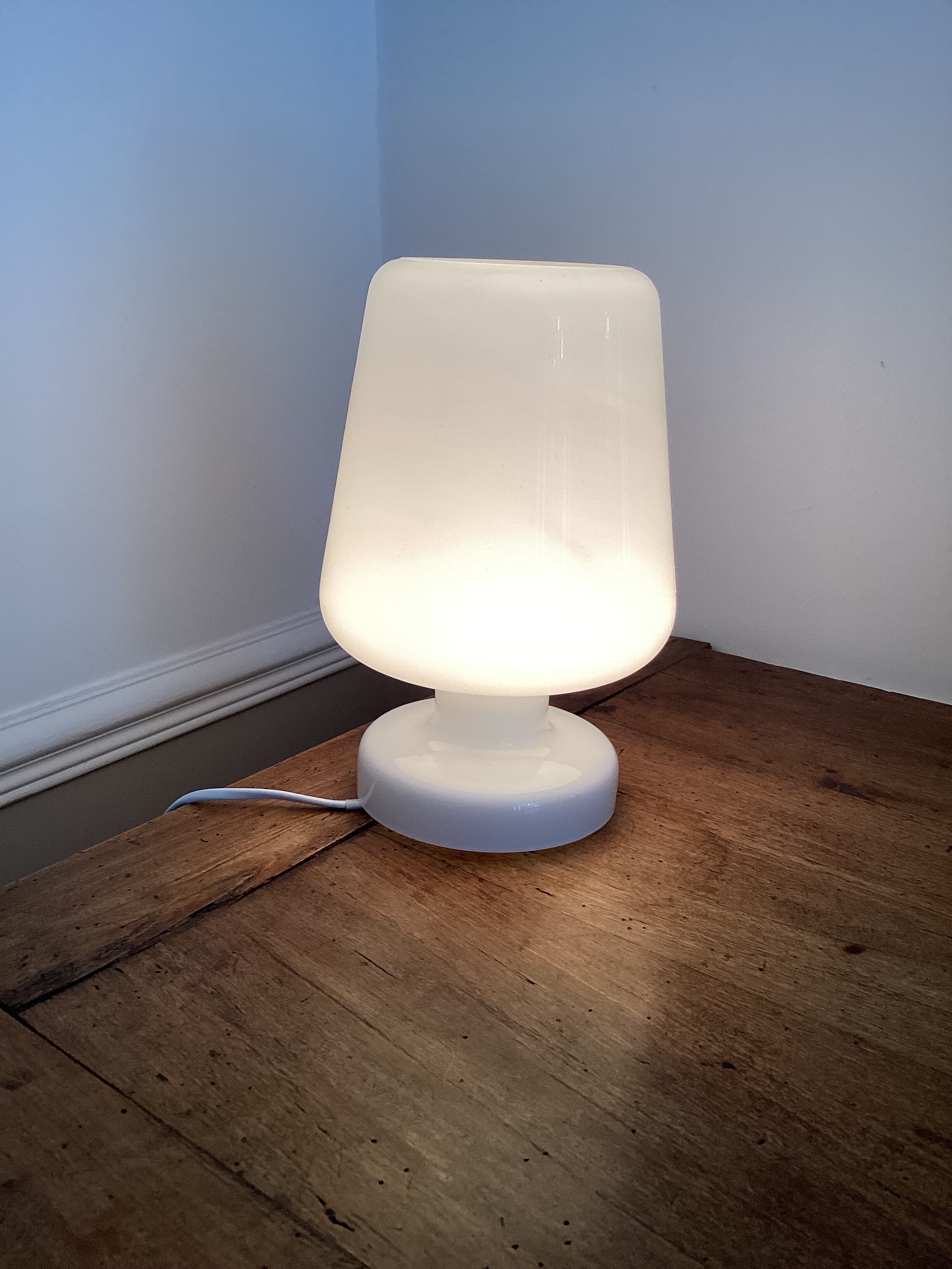 White glass mushroom lamp