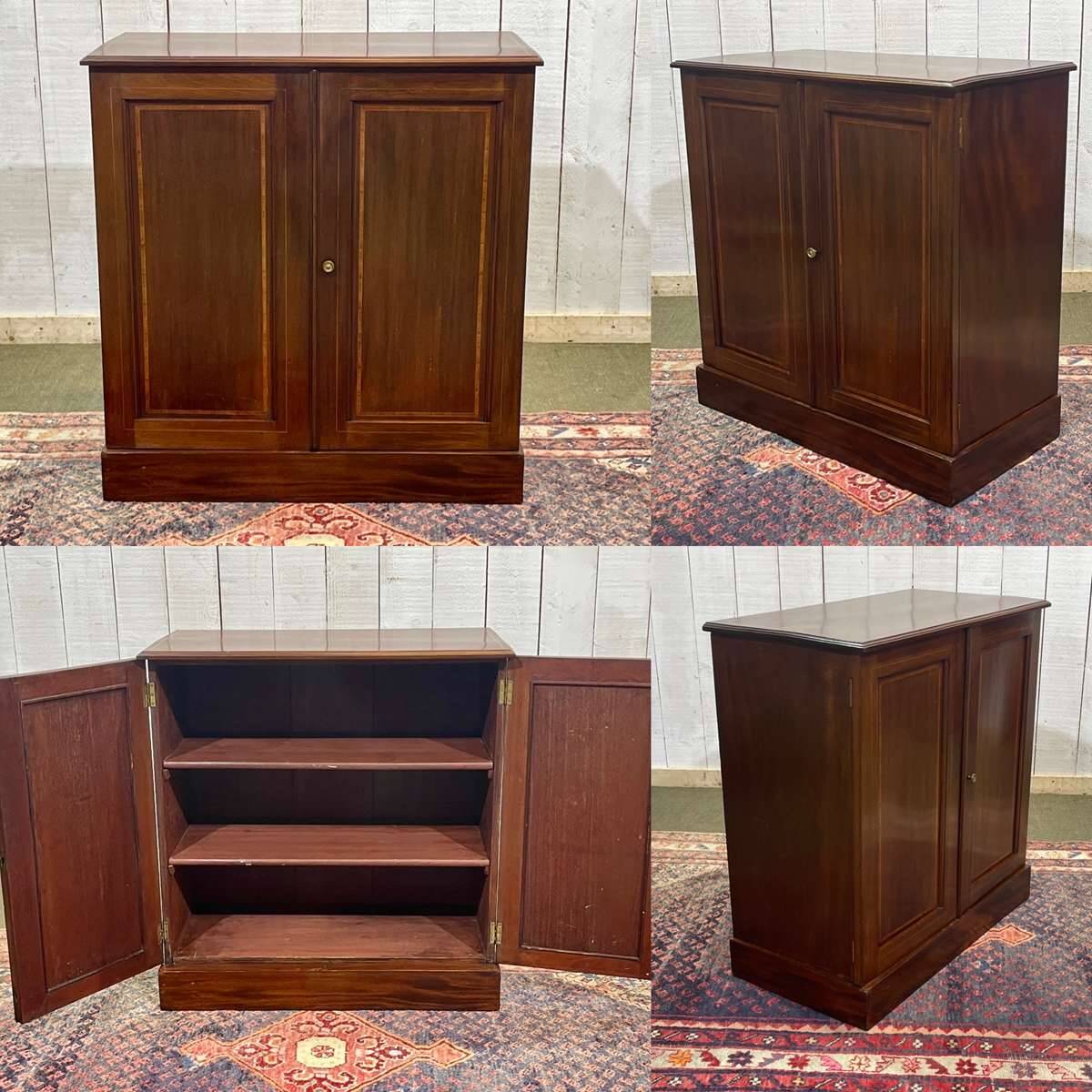 Buffet anglais en acajou des années 1930