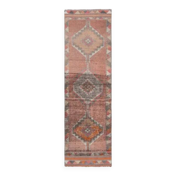 Tapis couloir en laine et coton fait main Oushak turc des années 1970, 83x281.
