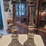 2 candlesticks