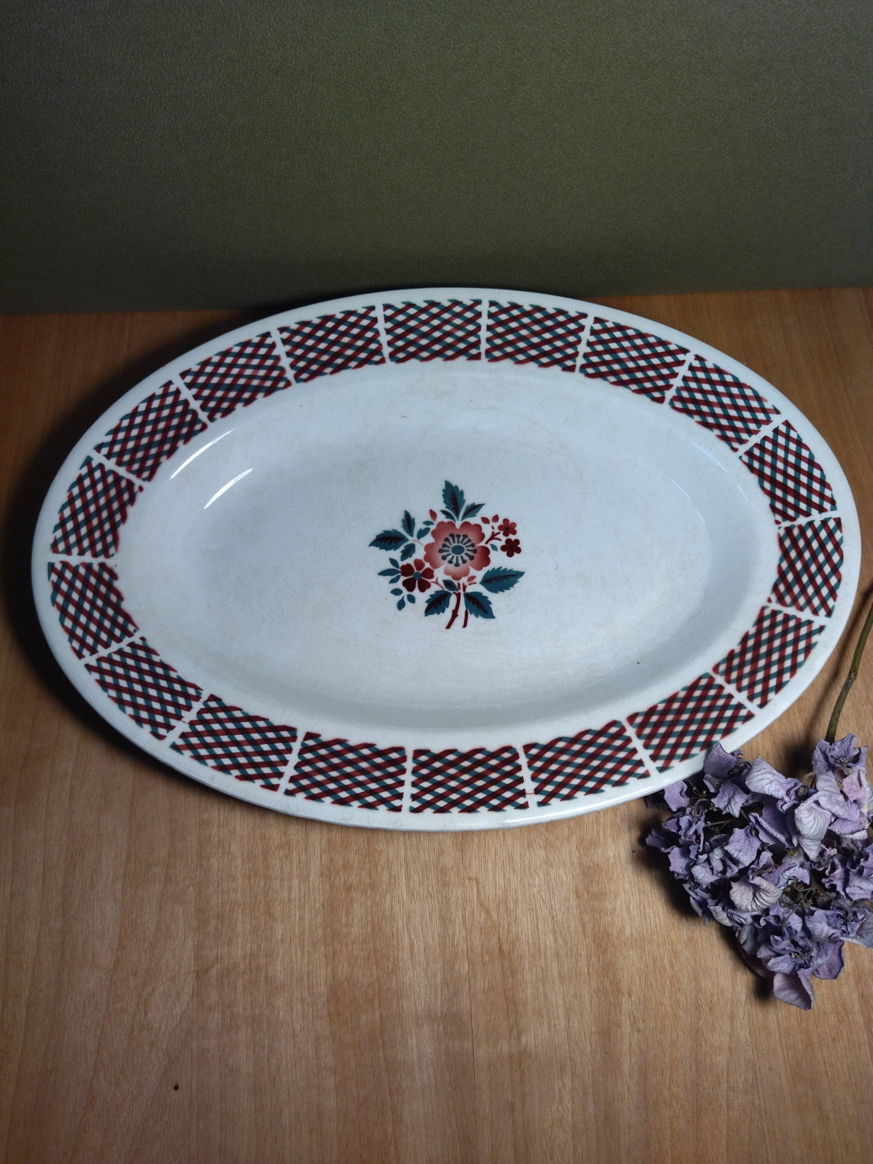Ancien plat de service motifs fleurs  st amand vintage
